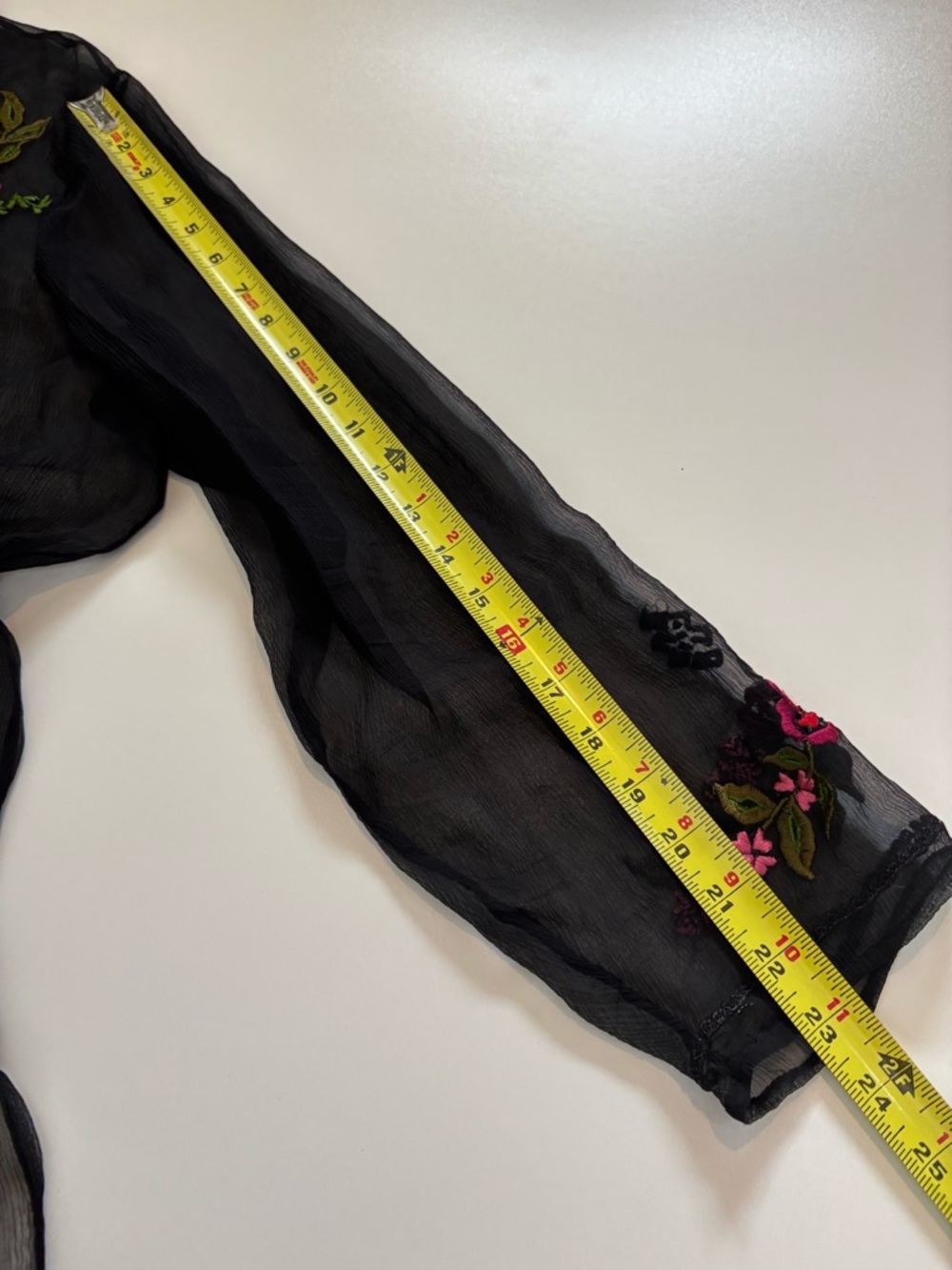 Carole Little Women’s Silk Sheer Embroidered Blouse Size 16 Black Floral Boho - Picture 9 of 10